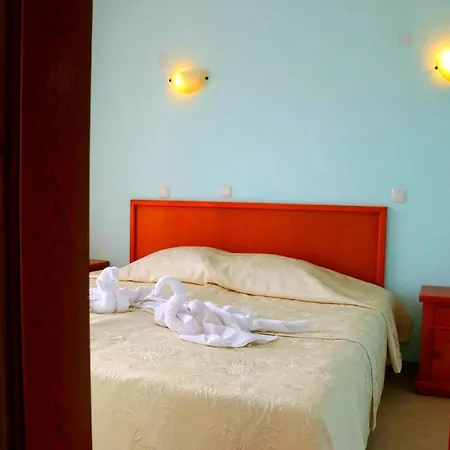 Hotel Family Nadine 2*