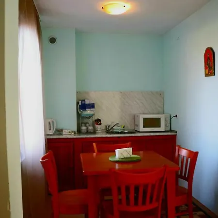 Szálloda Family Lili Banszko